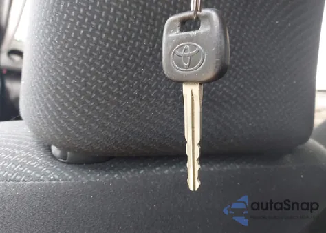 2009 Toyota Yaris из США, поврежденный, VIN JTDBT903694050597